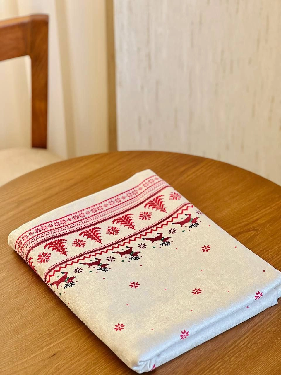 رومیزی طرح کریسمسی ضد لک مخمل کوبیده