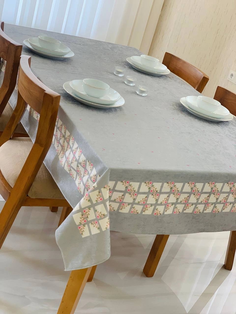 رومیزی ضد لک مخمل کوبیده