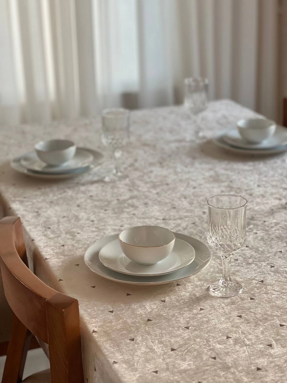 رومیزی ضد لک مخمل کوبیده