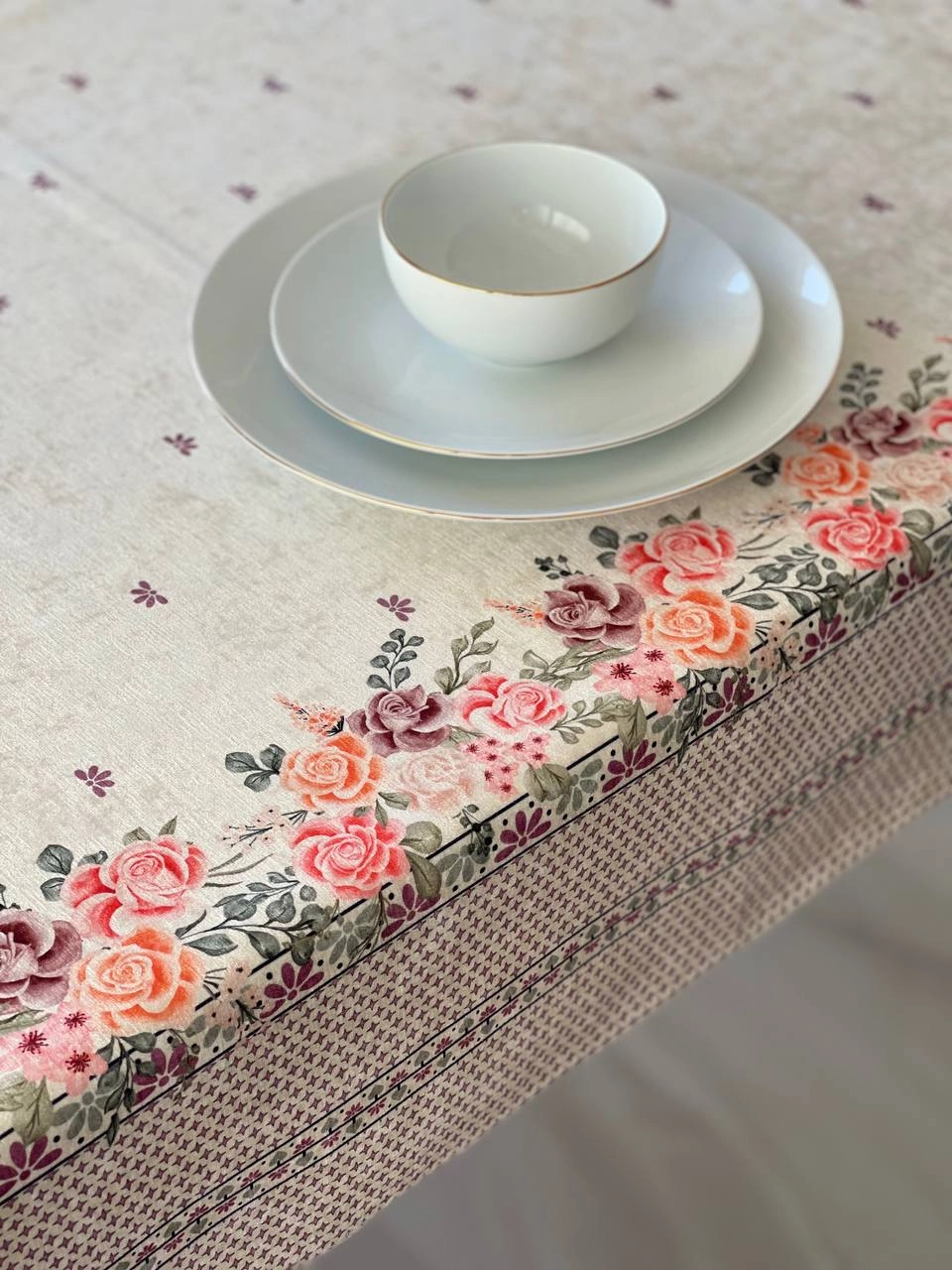 رومیزی ضد لک مخمل کوبیده