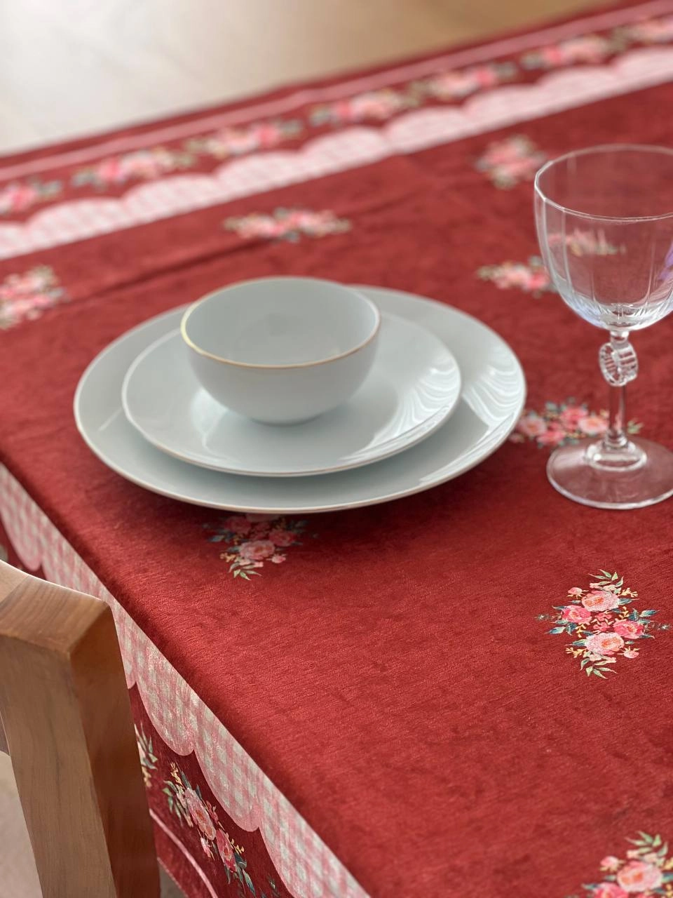 رومیزی ضد لک مخمل کوبیده